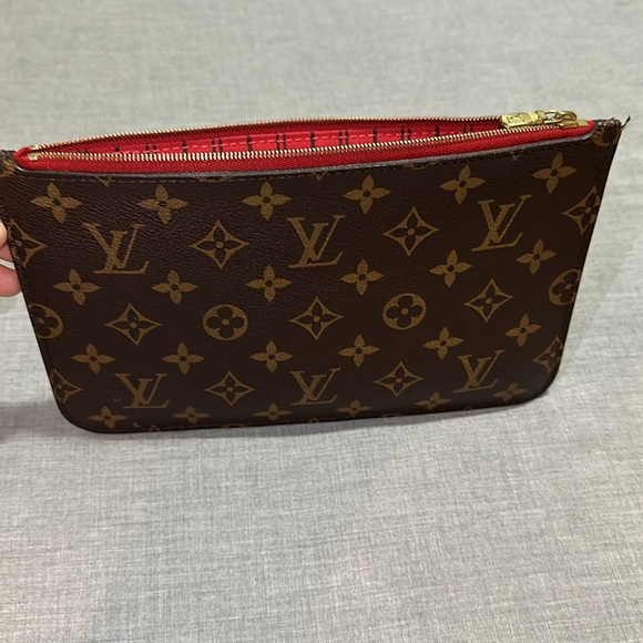 LOUIS VUITTON NEVERFULL MM MONOGRAM POUCH *ONLY* - Picture 5 of 7